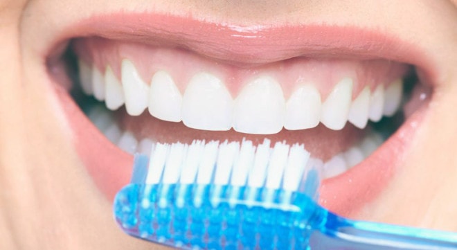 гигиеническая чистка зубов